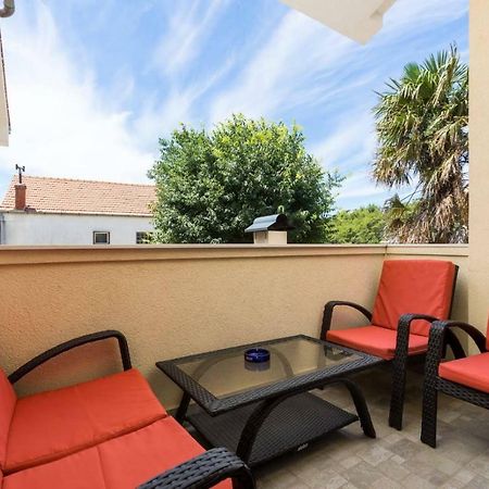 Apartmani Vinko Tribunj-Sovlje Трибунь Экстерьер фото
